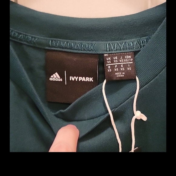 Ivy Park Dark Green Tshirt - Picture 11 of 11